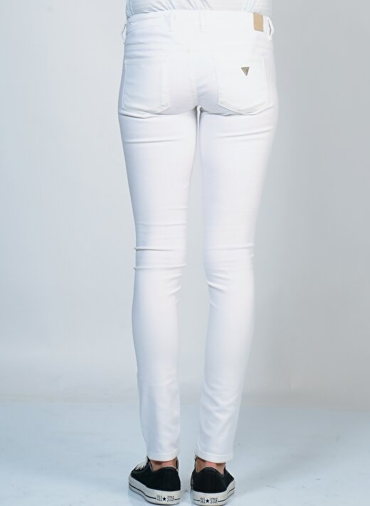 Guess Beyaz Slim Fit Kadın Pantolon 2