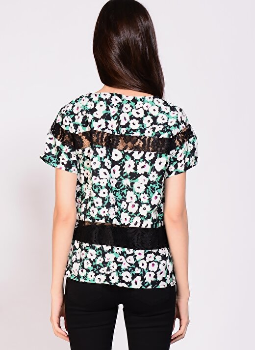 Twist Kayık Yaka Kısa Kol Çiçek Desenli Standart Kalıp Polyester Yeşil Kadın Bluz 3