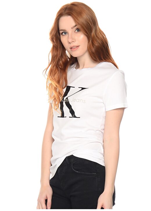 Calvin Klein Jeans Koyu Beyaz Kadın T-Shirt J2IJ202092 3