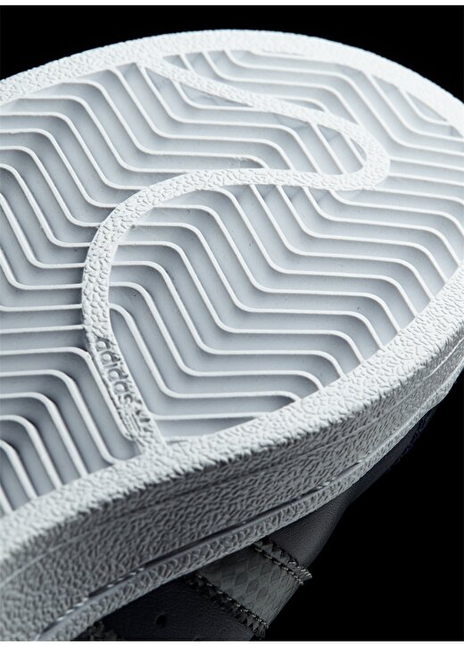 Adidas Superstar Yürüyüş Ayakkabısı 4