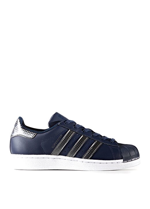 Adidas Superstar Yürüyüş Ayakkabısı 1