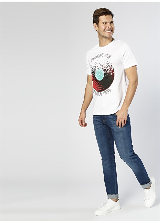 T-Box Baskılı Beyaz T-Shirt 2