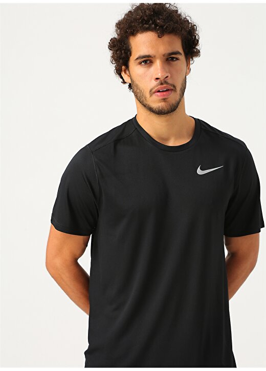 Nike Kısa Kollu Erkek T-Shirt 4