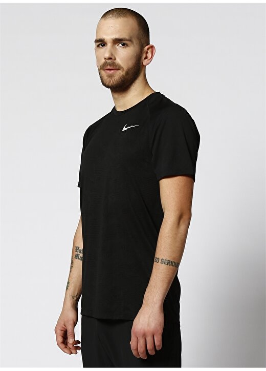 Nike Dry Miler Running T-Shirt 3