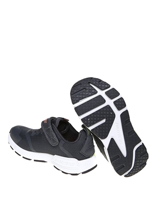 Skechers Kinectors Yürüyüş Ayakkabısı 3