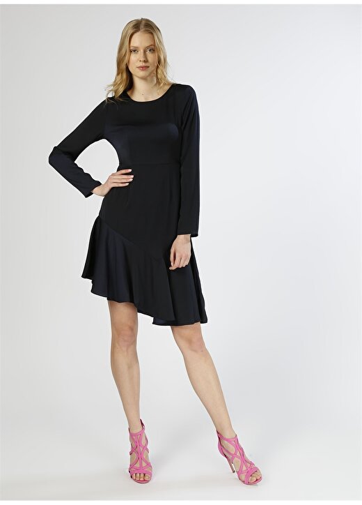 Vero Moda Asimetrik Fırfırlı Lacivert Elbise 2