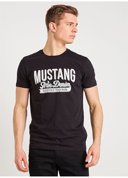 Mustang Kabartma Baskılı Siyah T-Shirt 1