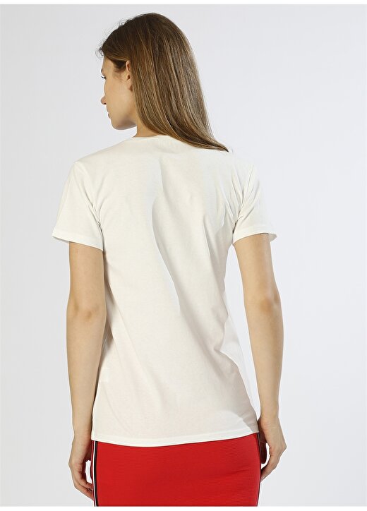 Ole Nakışlı Beyaz T-Shirt 4
