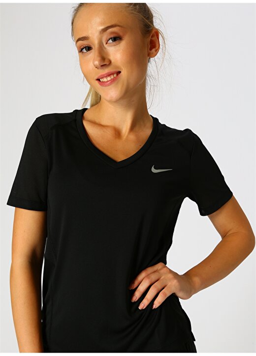 Nike Miler T-Shirt 3
