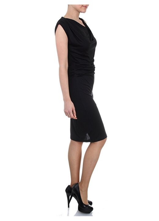 Stefanel Siyah Elbise 2