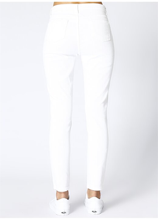 Limon Kadın Dar Paça Beyaz Pantolon 4
