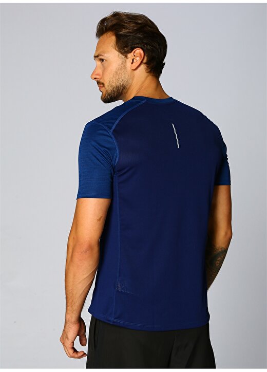Nike Miler Short-Sleeve Running T-Shirt 4