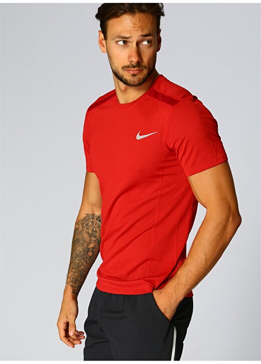 Nike Tailwind T-Shirt 3