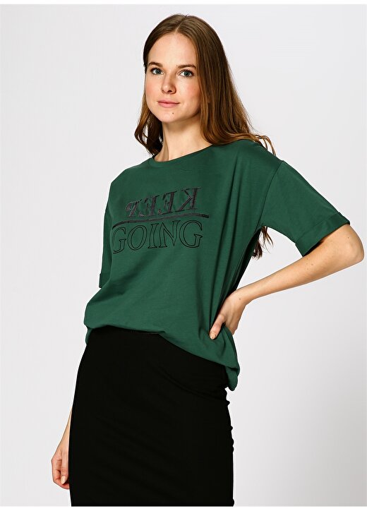 Koton Pul İşlemeli Yeşil T-Shirt 3