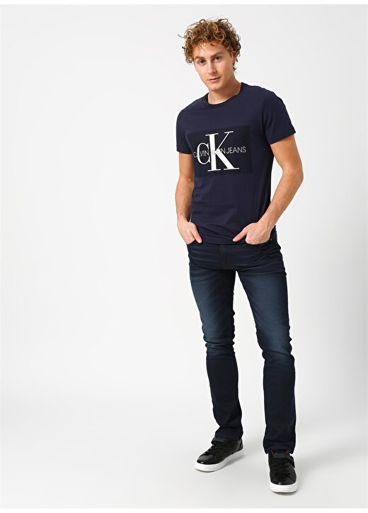 Calvin Klein Jeans Erkek Kırmızı T-Shirt J30J307842 CORE MONOGRAM BOX LOGO 2