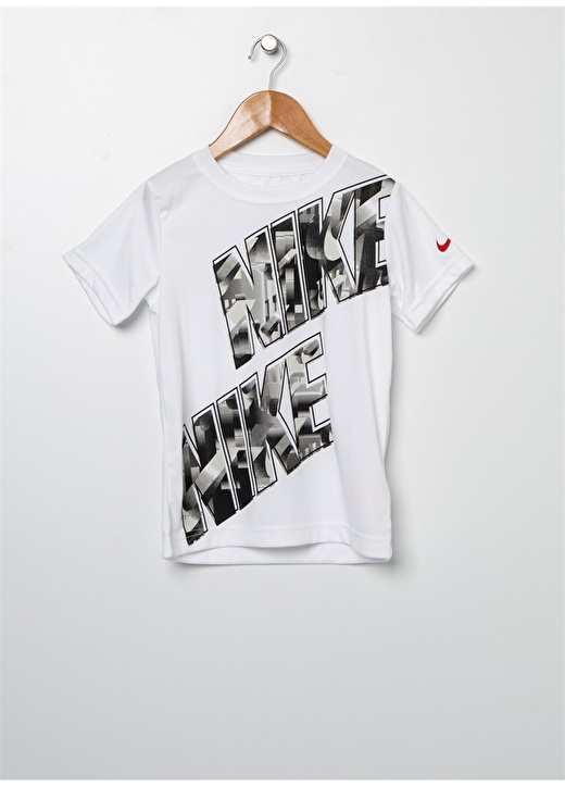 Nike T-Shirt 1