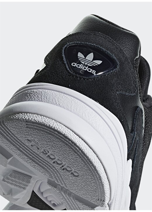 Adidas Siyah - Beyaz Kadın Lifestyle Ayakkabı B28129 FALCON W 3