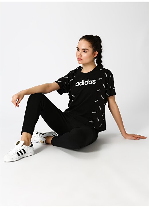 Adidas DW8017 Graphic Graphic DW8017 T-Shirt 4