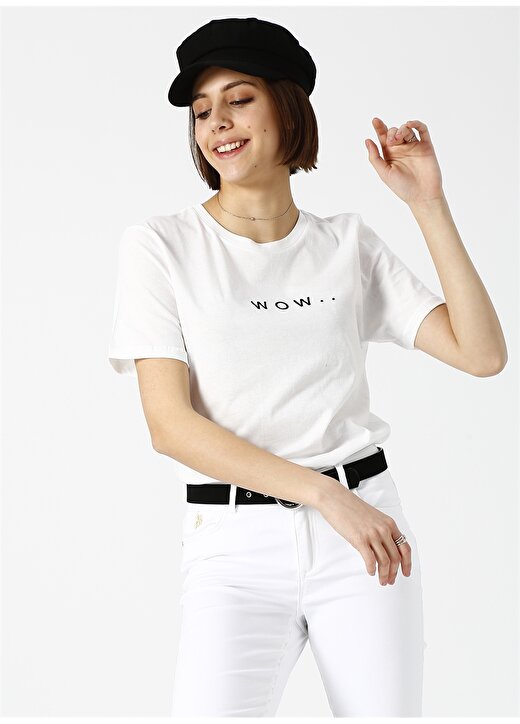 Vero Moda Yazılı Beyaz T-Shirt 2