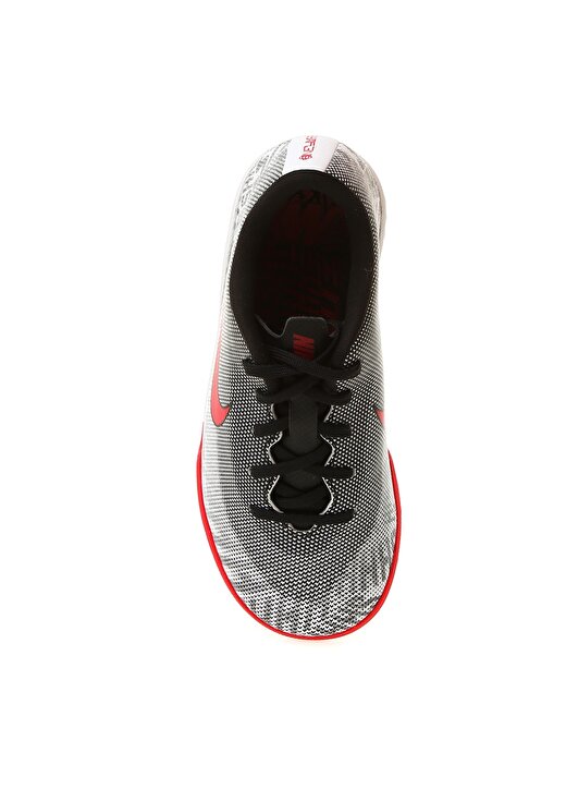 Nike Halı Saha Ayakkabısı 4