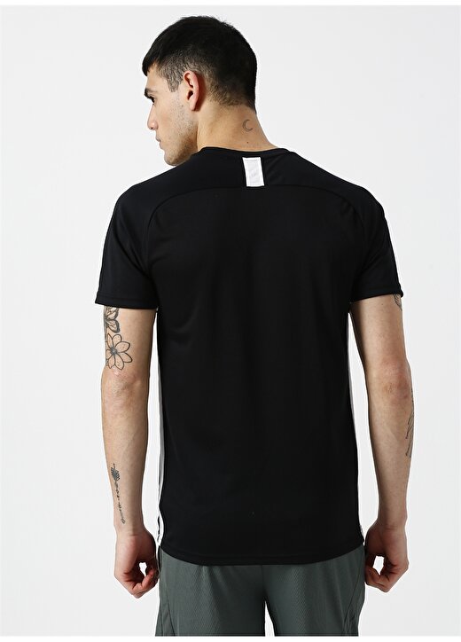Nike AJ9996-010 Siyah Erkek T-Shirt 4