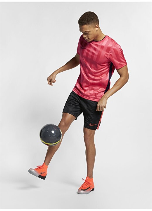 Nike Futbol T-Shirt 2