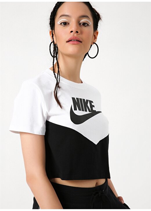 Nike Sportswear T-Shirt 1