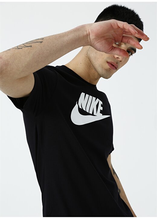 Nike Siyah Erkek T-Shirt AR5004-010 M NSW TEE ICON FUTURA 2