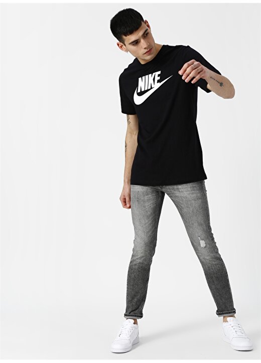 Nike Siyah Erkek T-Shirt AR5004-010 M NSW TEE ICON FUTURA 3