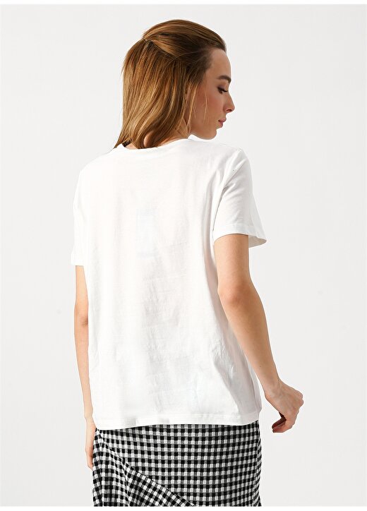 Vero Moda Yazılı Beyaz T-Shirt 4