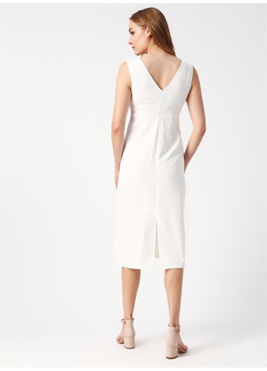 Beymen Studio V Yaka Beyaz Elbise 4