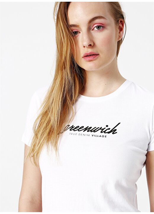 Mustang Yazılı Beyaz Kadın T-Shirt 3