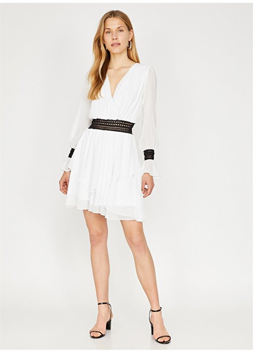 Koton V Yaka Beyaz Elbise 1
