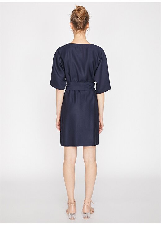 Koton Düğme Detaylı Lacivert Elbise 4