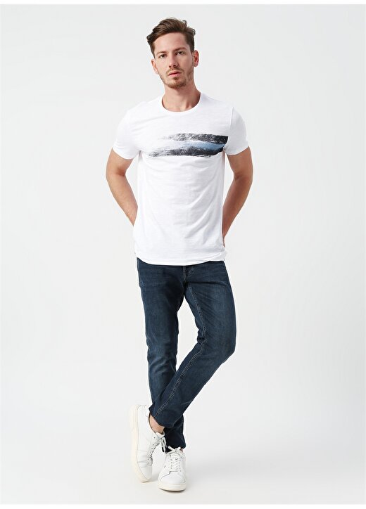 Mavi Baskılı Beyaz T-Shirt 2