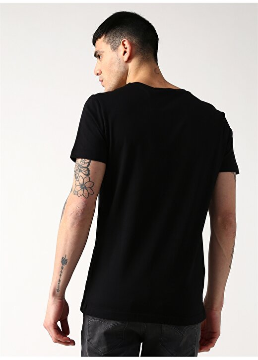 Calvin Klein Jeans Erkek Siyah T-Shirt CK MONOGRAM FRONT LOGO SLIM SS-CK B 4