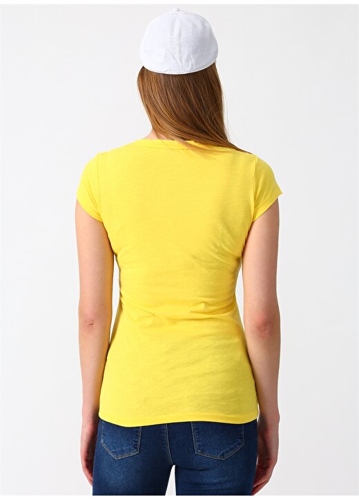 Fashion Friends 9Y1529B1 Sarı V Yaka Kadın T-Shirt 4