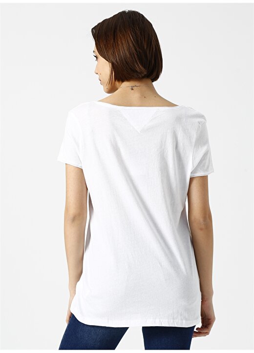 Tommy Jeans V Yaka Basic Beyaz T-Shirt 4