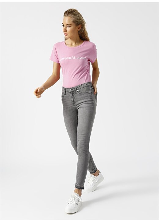 Calvin Klein Jeans Pembe Kadın T-Shirt INSTITUTIONAL LOGO 2