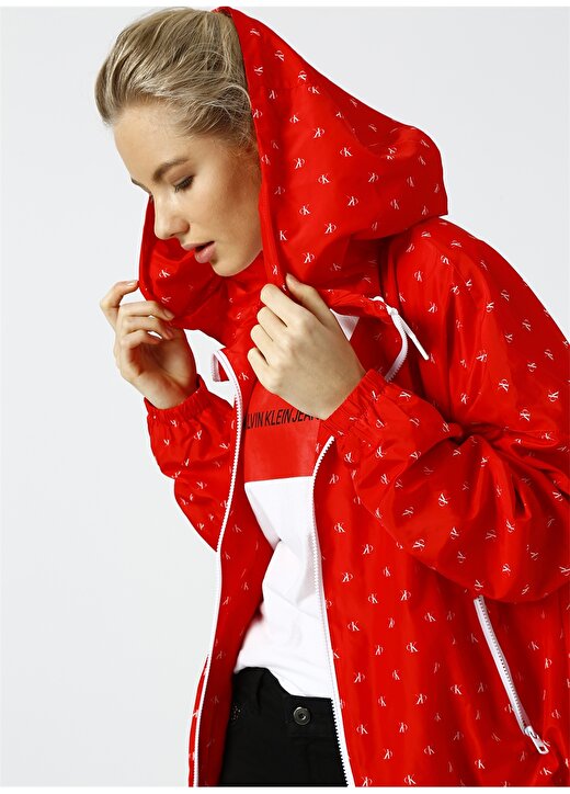 Calvin Klein Jeans Kırmızı Kadın Yağmurluk MONOGRAM AOP WINDB 4