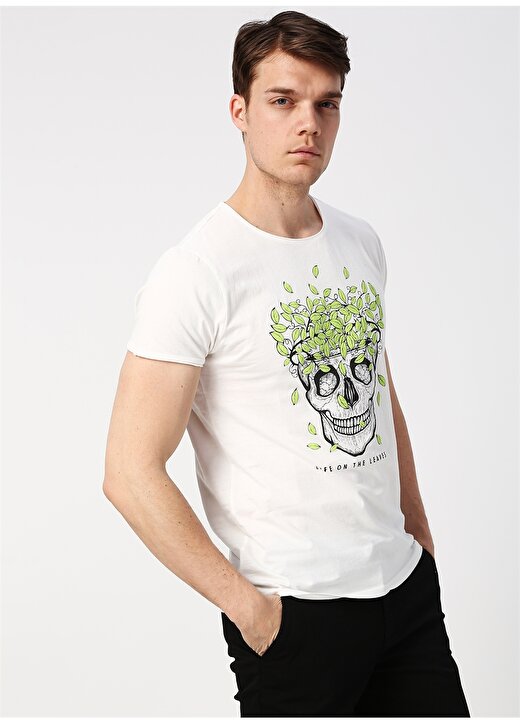 Bad Bear Kurukafa Desenli Kırık Beyaz T-Shirt 3