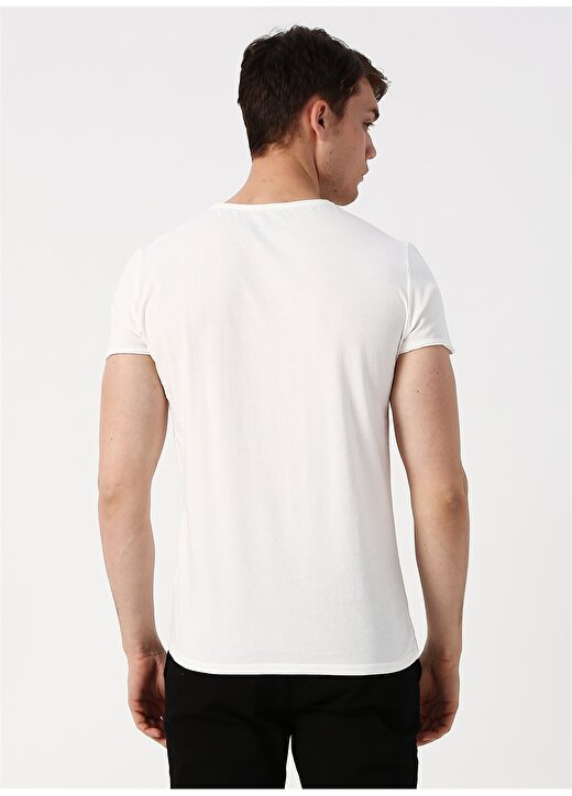 Bad Bear Kurukafa Desenli Kırık Beyaz T-Shirt 4