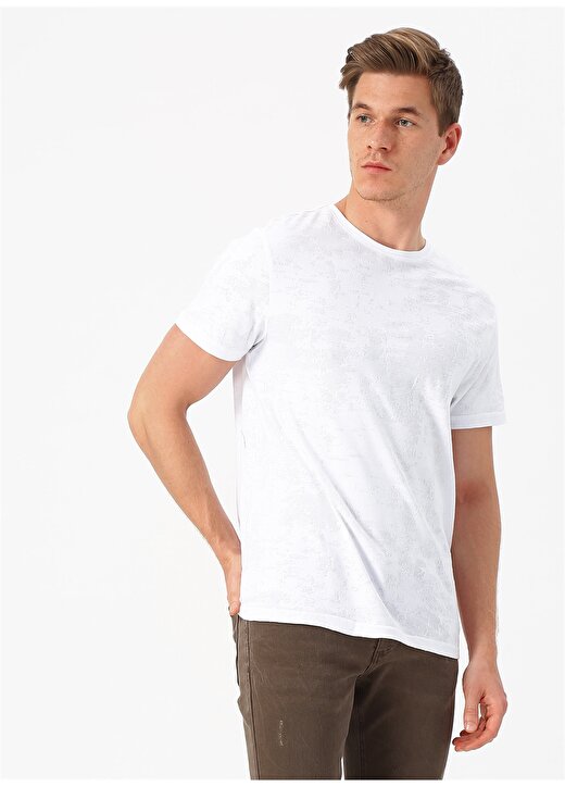 Fabrika Basic Fit Beyaz T-Shirt 1