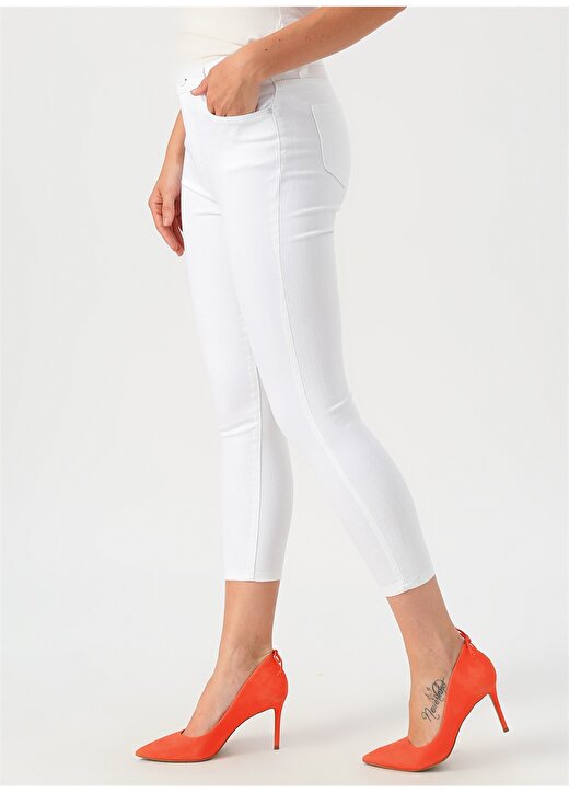 Quzu 17Y71001 Slim Fit Dar Paça Beyaz Kadın Pantolon 3