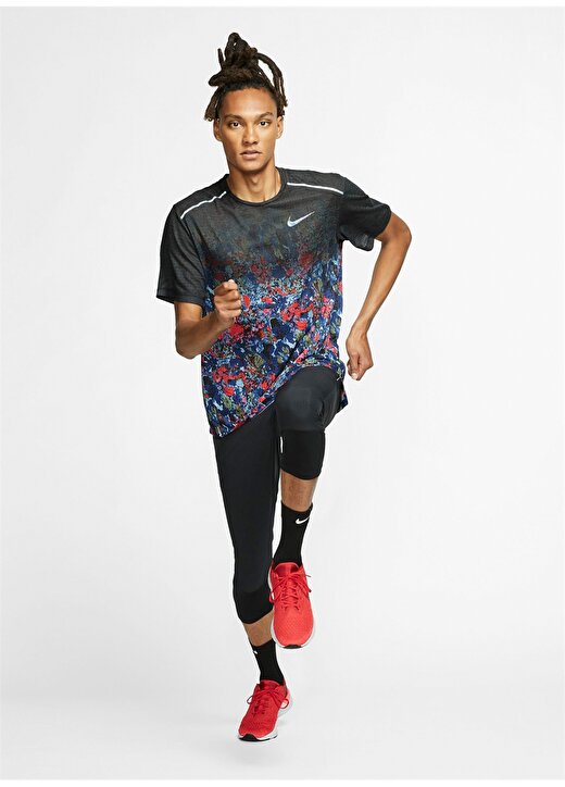 Nike BQ8325-438 T-Shirt 1