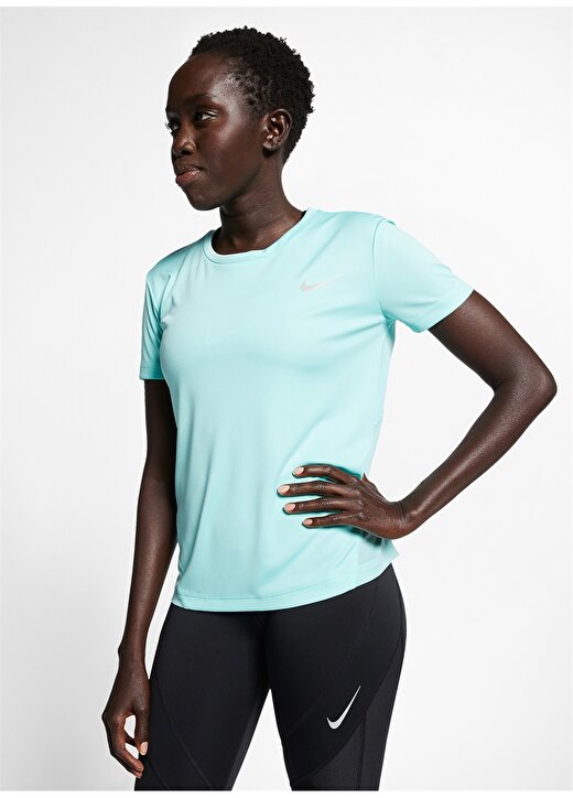 Nike Yeşil Kadın T-Shirt AJ8121-307 W NK MILER TOP SS 1