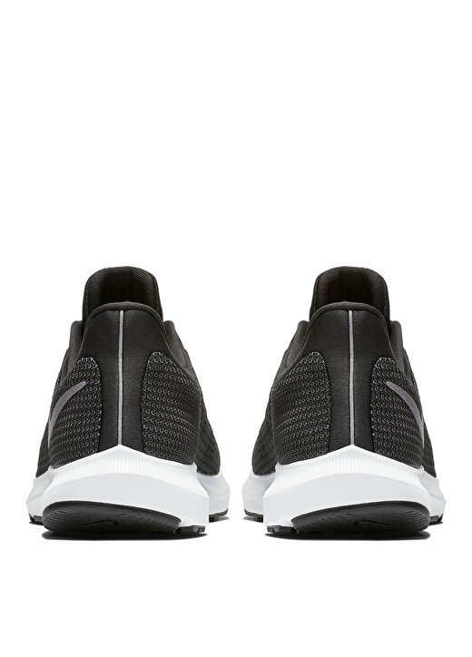 Nike Quest Koşu Ayakkabısı 4