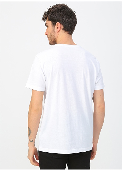 Izod Beyaz Baskılı T-Shirt 4