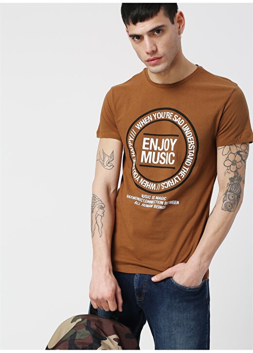 Koton Kahverengi Baskılı Bisiklet Yaka T-Shirt 1