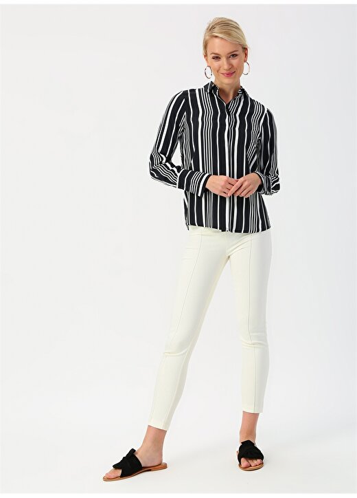 Koton Gömlek Yaka Çizgili Uzun Kollu Siyah Beyaz Kadın Bluz 2